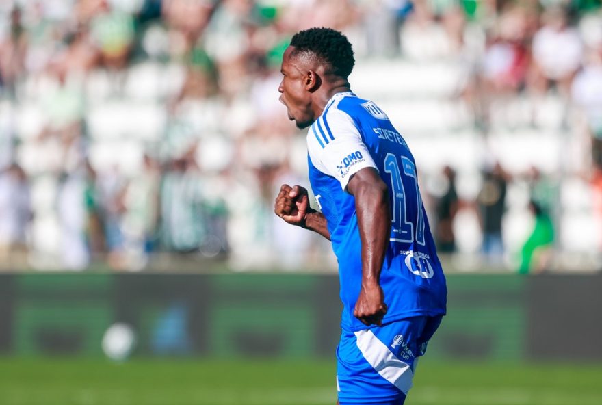 cruzeiro-explica-plano-de-reabilitacao-para-sinisterra3A-22tentar-recupera-lo22 RS - CAXIAS DO SUL - 20/11/2025 - BRASILEIRO A 2025, JUVENTUDE X CRUZEIRO - Sinisterra jogador do Cruzeiro comemora seu gol durante partida contra o Juventude no estadio Alfredo Jaconi pelo campeonato Brasileiro A 2025. Foto: Luiz Erbes/AGIF