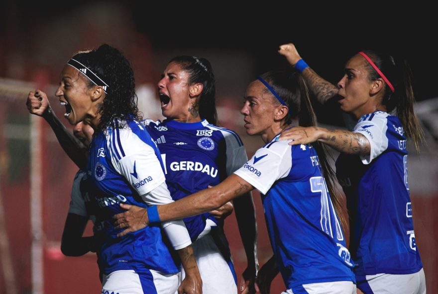 cruzeiro-garante-vaga-no-mata-mata-do-brasileirao-feminino-com-antecedencia