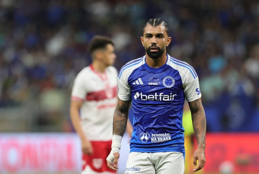 MG - BELO HORIZONTE - 30/07/2025 - COPA DO BRASIL 2025, CRUZEIRO X CRB - Gabriel Barbosa jogador do Cruzeiro durante partida contra o CRB no estadio Mineirao pelo campeonato Copa Do Brasil 2025. Foto: Gilson Lobo/AGIF