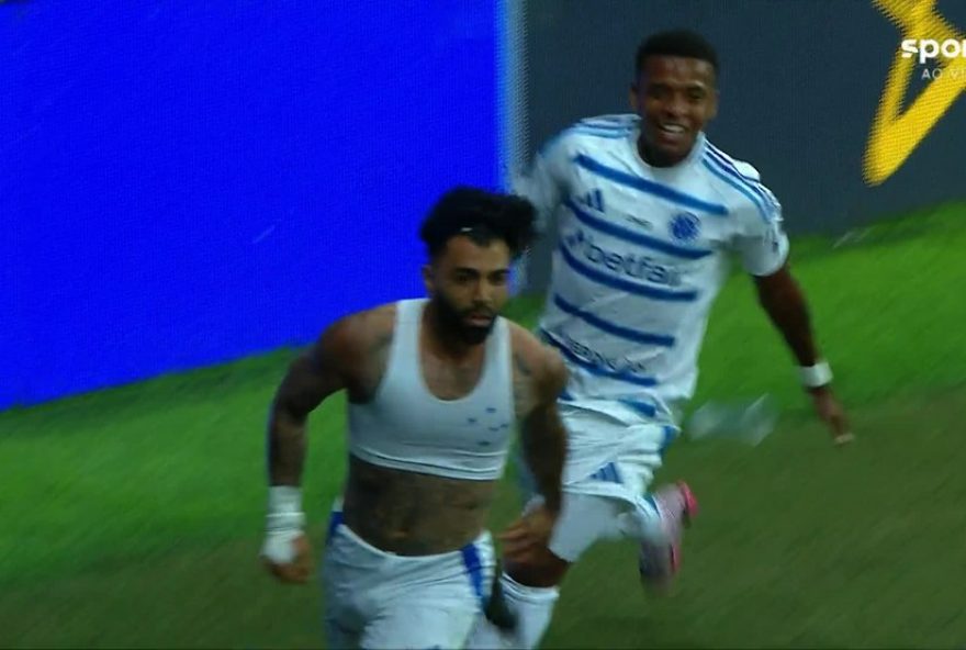 cruzeiro-vence-bahia-com-virada-impressionante3A-destaque-para-arroyo-e-gabigol-no-time-com-atuacao-marcante