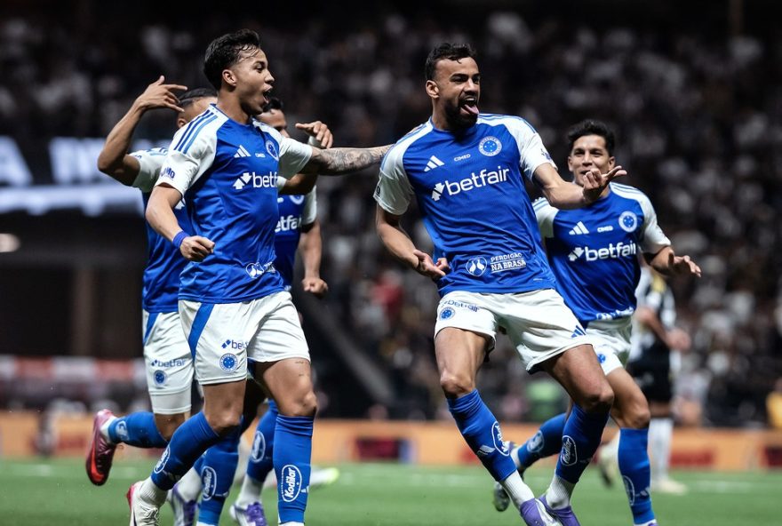 cruzeiro-vence-classico-com-destaque-de-fabricio-bruno-e-kaio-jorge3A-analise-e-notas-do-jogo