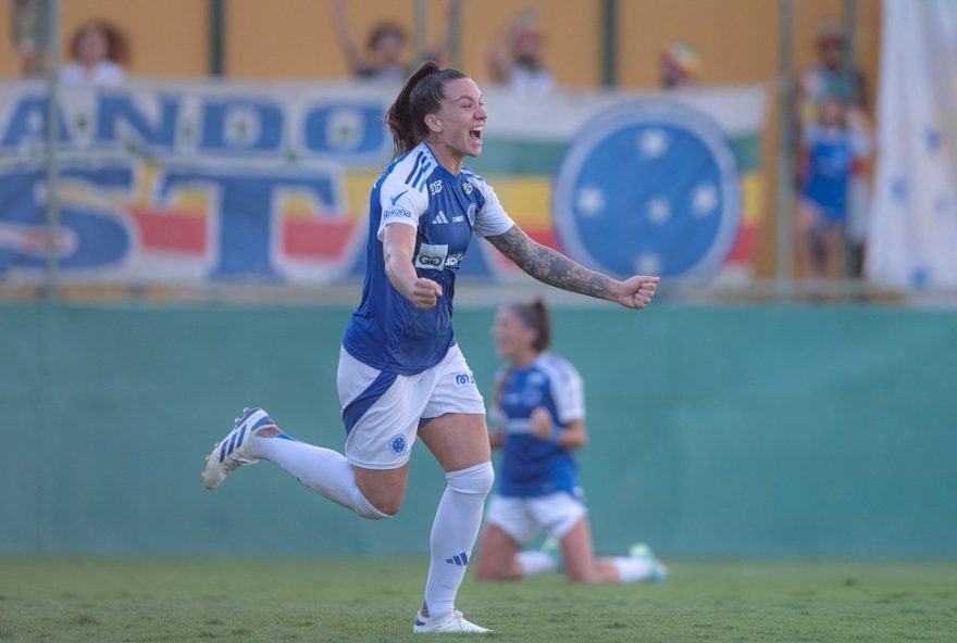 cruzeiro-x-ferroviaria3A-confronto-emocionante-pelo-brasileirao-feminino