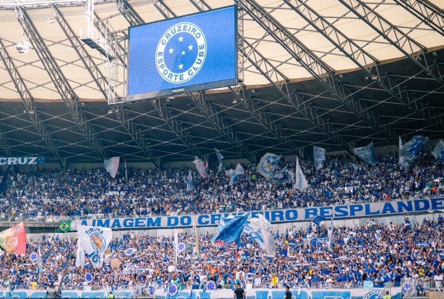 MG - BELO HORIZONTE - 27/07/2025 - BRASILEIRO A 2025, CRUZEIRO X CEARA - Torcida durante partida entre Cruzeiro e Ceara no estadio Mineirao pelo campeonato Brasileiro A 2025. Foto: Alessandra Torres/AGIF