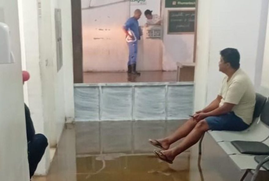 cuiaba-enfrenta-alagamentos-apos-temporal2C-mas-prefeitura-garante-atendimento-nas-unidades-de-saude cuiaba-enfrenta-alagamentos-apos-temporal2C-mas-prefeitura-garante-atendimento-nas-unidades-de-saude