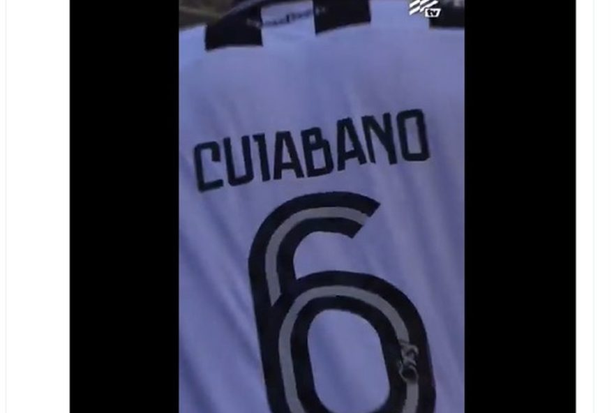 cuiabano-e-o-novo-camisa-6-do-botafogo-em-homenagem-a-nilton-santos