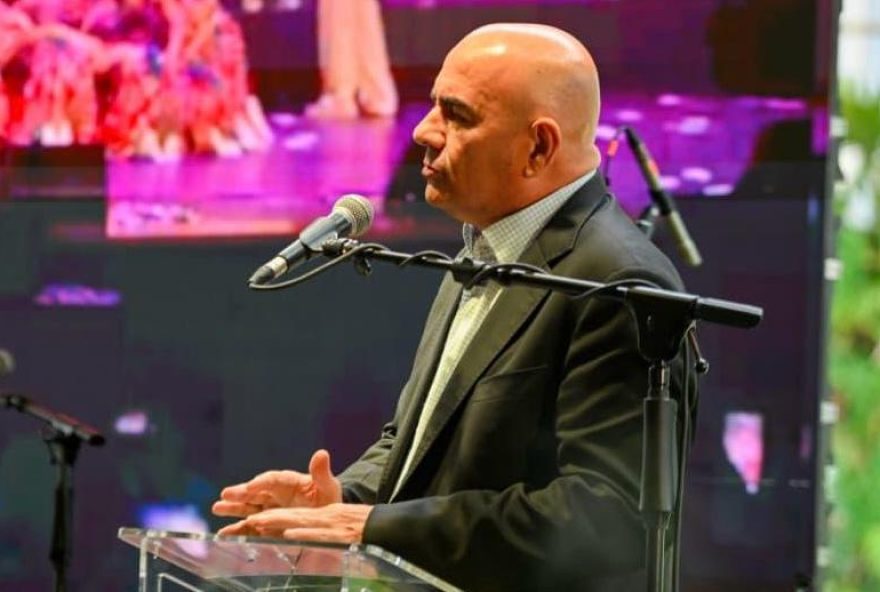 d49ca759-15e5-4efc-9a90-9a7b1890286b d49ca759-15e5-4efc-9a90-9a7b1890286b