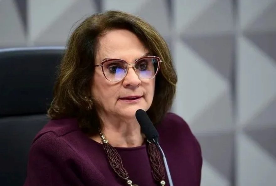 damares-alves-pede-inspecao-na-cela-de-bolsonaro-e-faz-paralelo-com-lula damares-alves-pede-inspecao-na-cela-de-bolsonaro-e-faz-paralelo-com-lula