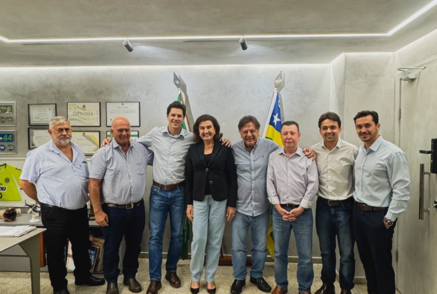 daniel-vilela-assegura-a-adib-elias-duplicacao-de-novos-trechos-da-go-330 daniel-vilela-assegura-a-adib-elias-duplicacao-de-novos-trechos-da-go-330