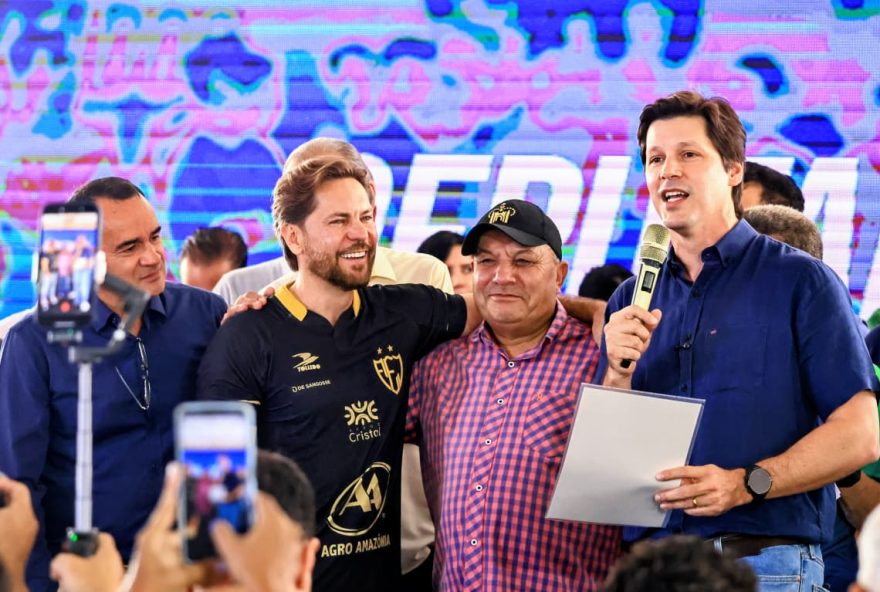 daniel-vilela-destaca-investimentos-do-governo-de-goias-no-sudoeste-durante-acao-em-jatai