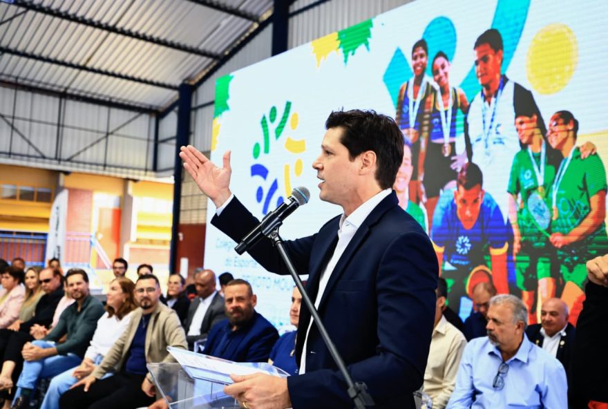 daniel-vilela-inaugura-colegio-de-tempo-integral-voltado-ao-esporte-em-goiania daniel-vilela-inaugura-colegio-de-tempo-integral-voltado-ao-esporte-em-goiania