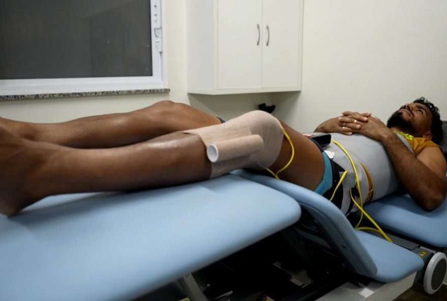 danielzinho-supera-dores-na-coluna-com-maquina-de-r24-275-mil3A-reforco-do-sao-paulo-em-2026 danielzinho-supera-dores-na-coluna-com-maquina-de-r24-275-mil3A-reforco-do-sao-paulo-em-2026