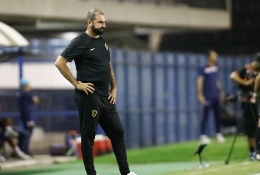 danilo-gabriel-assume-como-treinador-do-pouso-alegre-futebol-clube-em-busca-de-sucesso-no-campeonato-mineiro-2026.-acompanhe-as-novidades