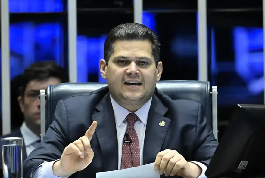 davi-alcolumbre-propoe-reforco-na-seguranca-do-congresso-com-reconhecimento-facial