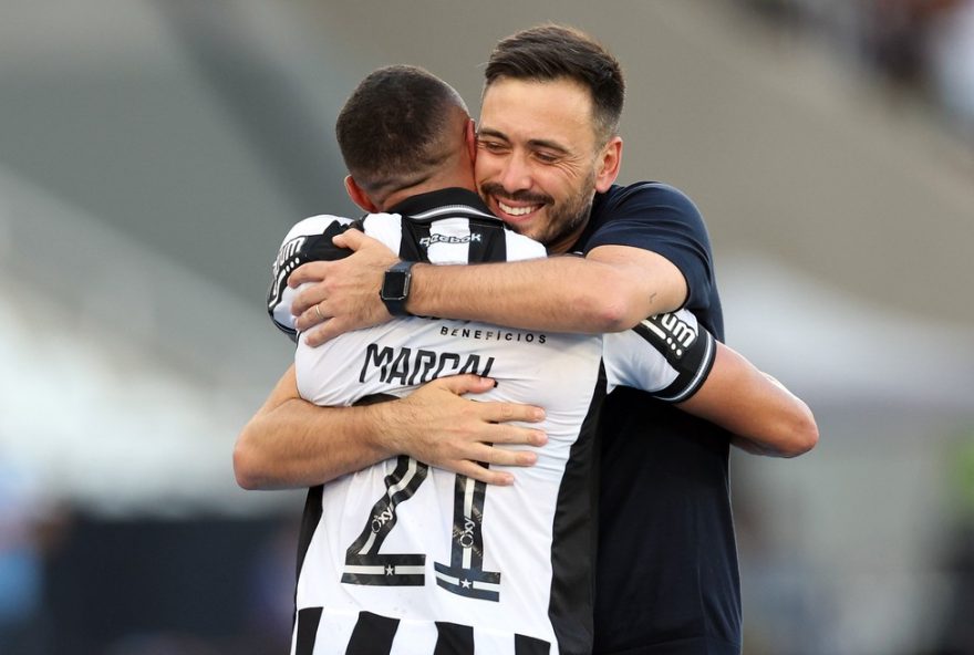 davide-ancelotti-seguira-no-botafogo-em-20263F-entenda-o-cenario-e-as-discussoes-sobre-seu-futuro-como-tecnico