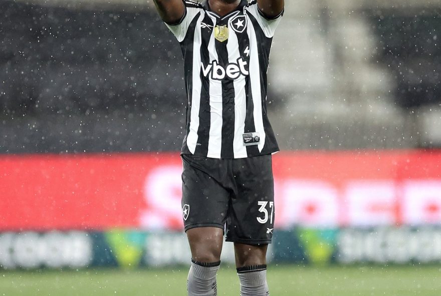 davide-valoriza-vitoria-do-botafogo-e-elogia-kadir3A-22dia-inesquecivel22-7C-brasileirao-2025