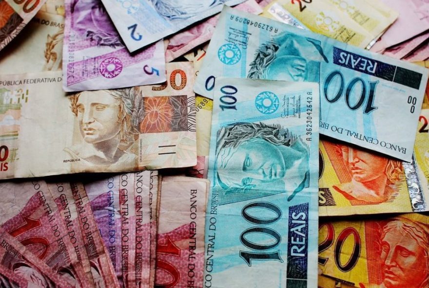 de-anuncia-congelamento-de-r24-312C3-bi-e-aumento-do-iof-para-20253A-entenda-as-medidas-fiscais.-novo-relatorio-disponivel-em-breve
