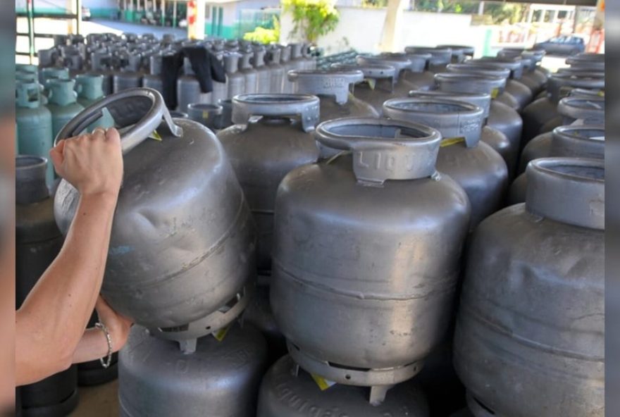 de-do-povo-chega-a-sao-luis-distribuindo-gas-de-forma-gratuita-para-familias-de-baixa-renda-saiba-mais de-do-povo-chega-a-sao-luis-distribuindo-gas-de-forma-gratuita-para-familias-de-baixa-renda-saiba-mais