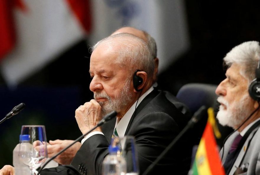 de-e-celso-amorim-defendem-solucao-negociada-para-o-oriente-medio3A-presidente-e-assessor-discutem-escalada-da-guerra-e-impactos-diplomaticos de-e-celso-amorim-defendem-solucao-negociada-para-o-oriente-medio3A-presidente-e-assessor-discutem-escalada-da-guerra-e-impactos-diplomaticos