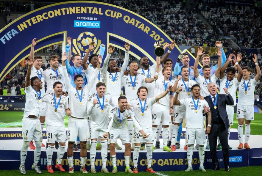 de-e-eleito-o-clube-de-futebol-mais-valioso-do-mundo-pela-brand-finance2C-com-valor-estimado-em-12C9-bilhao-de-euros