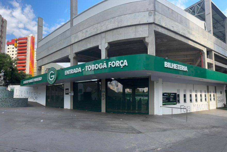 de-estreia-na-serrinha-com-portoes-fechados-no-goianao-20263A-veja-as-novidades-e-expectativas-para-a-temporada.-acompanhe