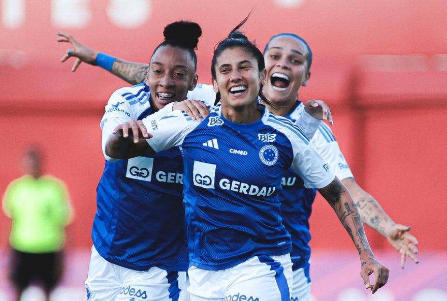 de-lidera-brasileirao-feminino-em-busca-da-classificacao-antecipada.-magicmockcabulosas-seguem-firmes-na-disputa-pela-vaga-nas-quartas-de-final.-siga-o-de-rumo-ao-titulo-de-2025