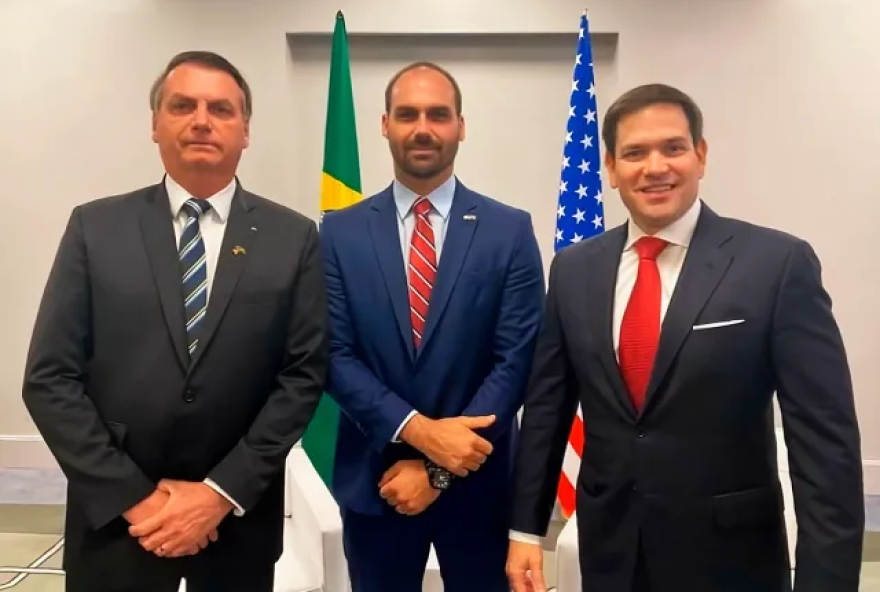 decisao-de-trump-sobre-pcc-e-cv-passou-por-influencia-bolsonarista2C-avalia-governo-lula