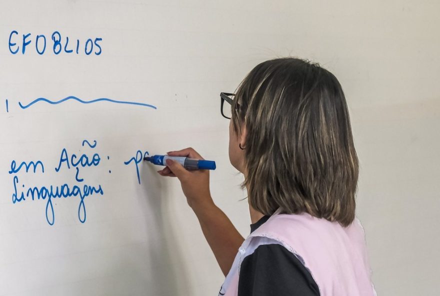 decisao-do-tj-sp-garante-licenca-de-dois-anos-a-professores-da-categoria-f decisao-do-tj-sp-garante-licenca-de-dois-anos-a-professores-da-categoria-f