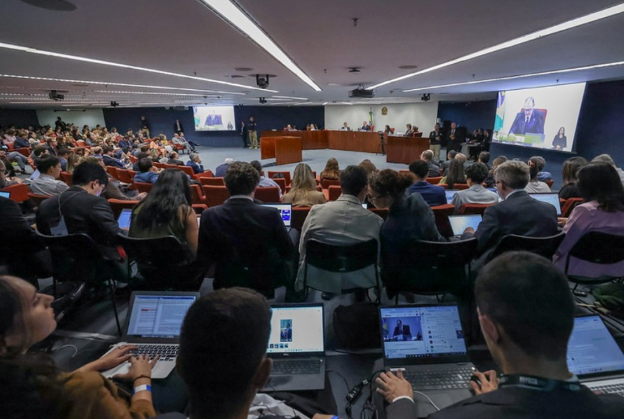 decisao-historica3A-stf-condena-bolsonaro-por-golpe-de-estado-e-quatro-outros-crimes