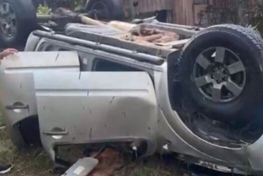 defensor-publico-henry-sandres-sofre-capotamento-na-br-317-em-capixaba defensor-publico-henry-sandres-sofre-capotamento-na-br-317-em-capixaba