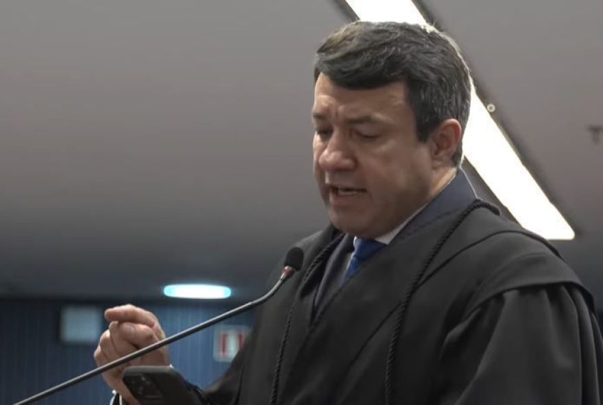 defesa-de-anderson-torres-inicia-sustentacao-oral-no-processo