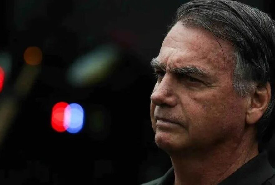 defesa-de-bolsonaro-pede-prisao-domiciliar-por-motivos-de-saude defesa-de-bolsonaro-pede-prisao-domiciliar-por-motivos-de-saude