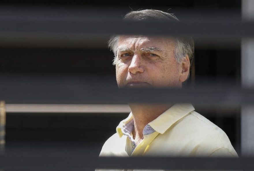 defesa-do-ex-presidente-bolsonaro-pede-anulacao-do-julgamento-por-golpismo