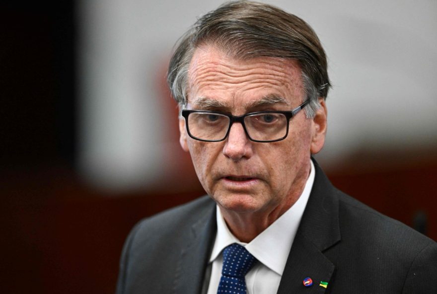 defesas-de-bolsonaro-e-reus-da-trama-golpista-tentam-unir-crimes-e-acenam-a-fux