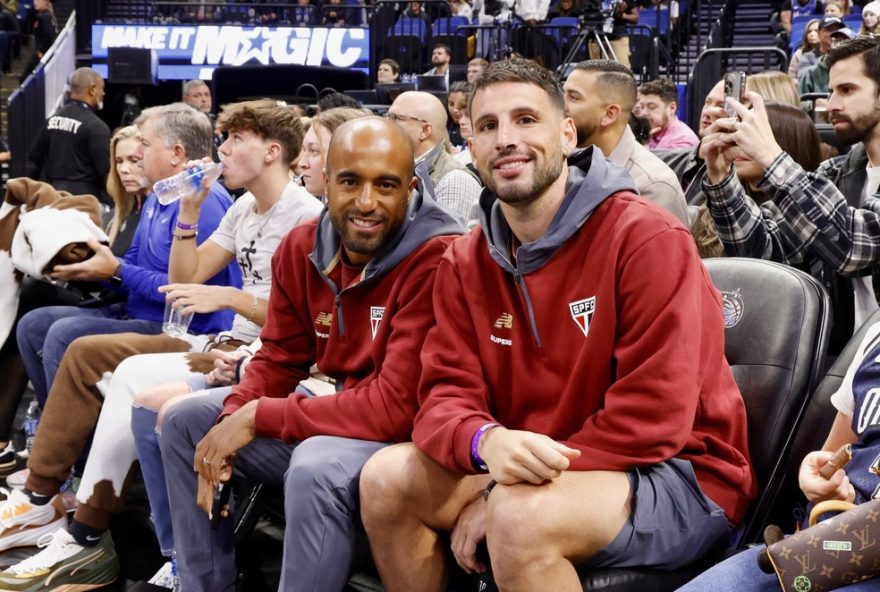 delegacao-do-sao-paulo-marca-presenca-em-jogo-da-nba-em-orlando3A-integracao2C-treino-e-busca-por-reforcos-antes-da-fc-series