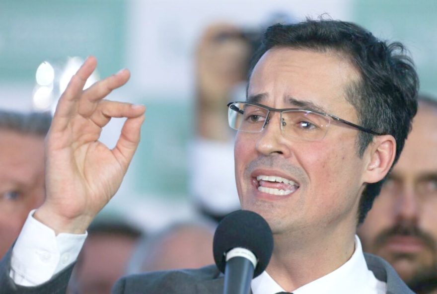 deltan-dallagnol-paga-r24-146-mil-a-lula-como-indenizacao-por-powerpoint-da-lava-jato deltan-dallagnol-paga-r24-146-mil-a-lula-como-indenizacao-por-powerpoint-da-lava-jato