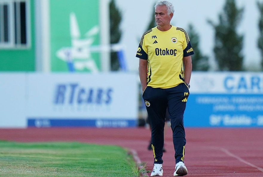 demissao-de-mourinho-do-fenerbahce3A-o-futuro-do-treinador-portugues-no-futebol-europeu