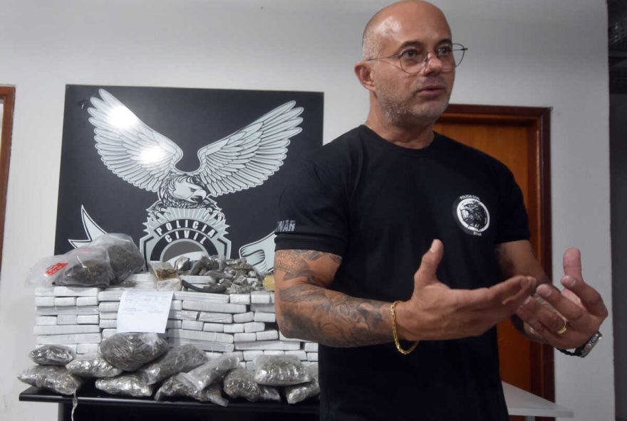 denar-fecha-entreposto-e-acha-mais-de-200-kg-de-droga-em-boca-de-campo-grande
