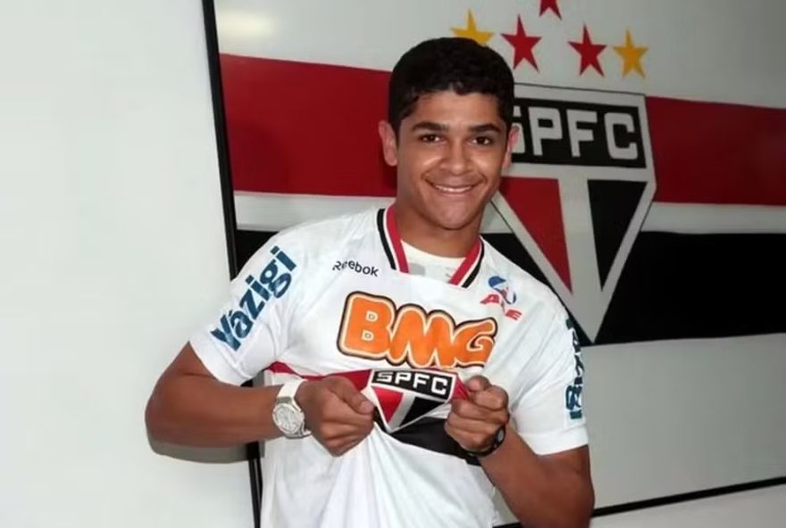 denilson-ex-sao-paulo-tem-prisao-decretada-por-divida-de-pensao denilson-ex-sao-paulo-tem-prisao-decretada-por-divida-de-pensao