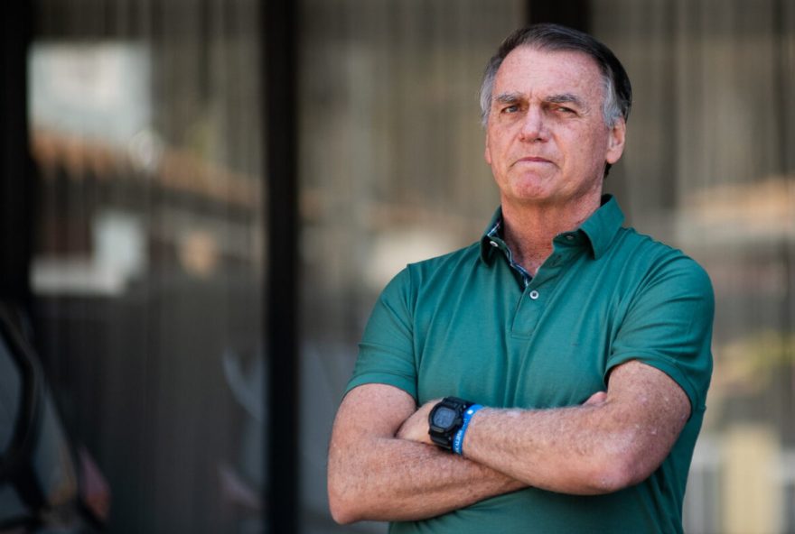 deputado-aliado-constata-estado-delicado-de-saude-de-bolsonaro-em-visita-e-destaca-risco-de-morte