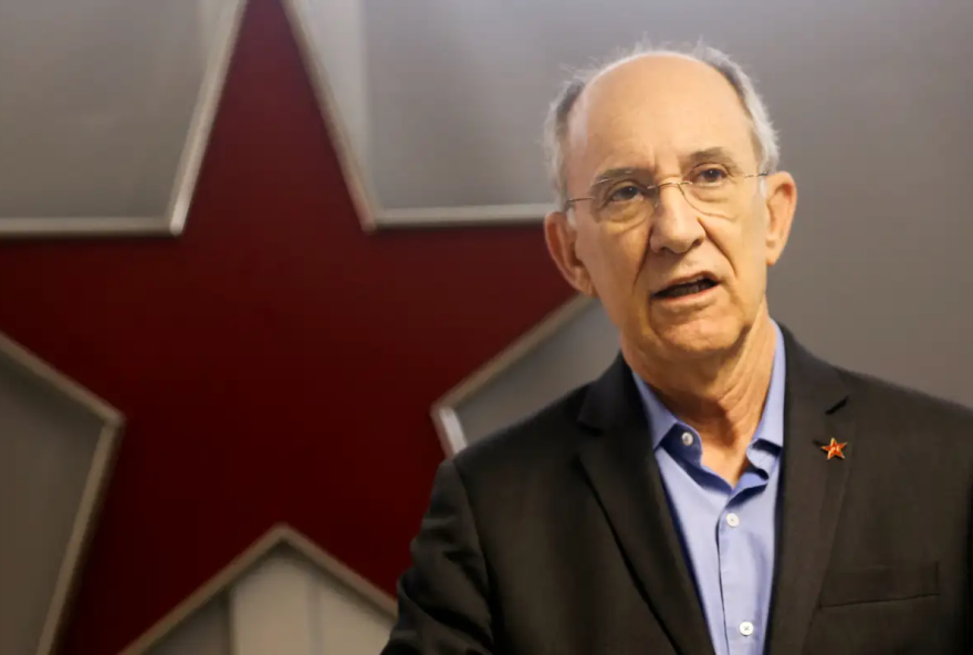 deputado-do-pt-aciona-stf-contra-tarcisio-de-freitas-por-articular-anistia-aos-golpistas