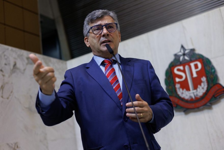 deputado-do-pt-perde-mandato-na-alesp-por-fraudes3A-psb-ganha-vaga0A