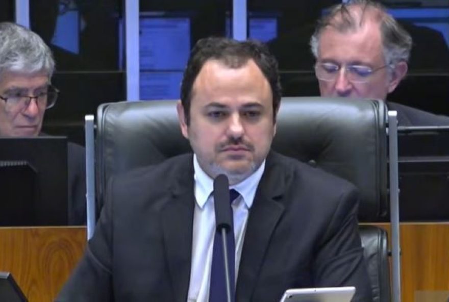 deputado-glauber-braga-assume-a-presidencia-da-camara-em-meio-a-processo-de-cassacao deputado-glauber-braga-assume-a-presidencia-da-camara-em-meio-a-processo-de-cassacao