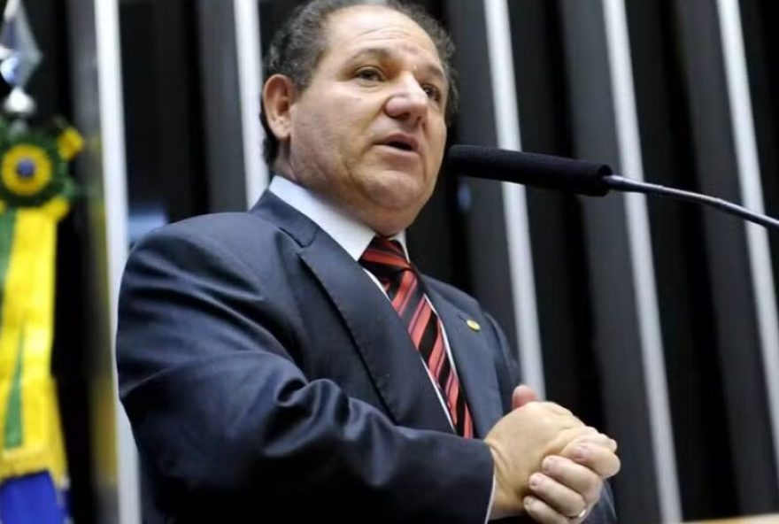 deputado-que-substituiu-eduardo-bolsonaro-propos-lei-contra-nova-ordem-mundial deputado-que-substituiu-eduardo-bolsonaro-propos-lei-contra-nova-ordem-mundial