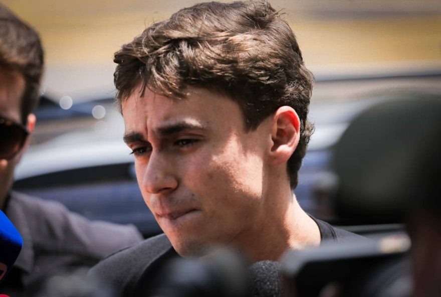 deputado-solicita-que-fachin-acompanhe-decisoes-sobre-a-saude-de-bolsonaro deputado-solicita-que-fachin-acompanhe-decisoes-sobre-a-saude-de-bolsonaro