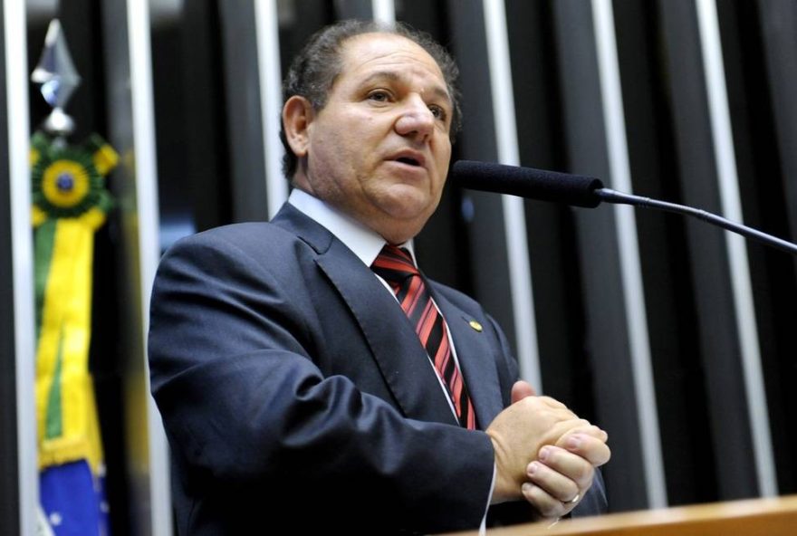 deputado-substituto-de-eduardo-bolsonaro-tentou-criar-lei-para-combater-satanica-nova-ordem-mundial deputado-substituto-de-eduardo-bolsonaro-tentou-criar-lei-para-combater-satanica-nova-ordem-mundial