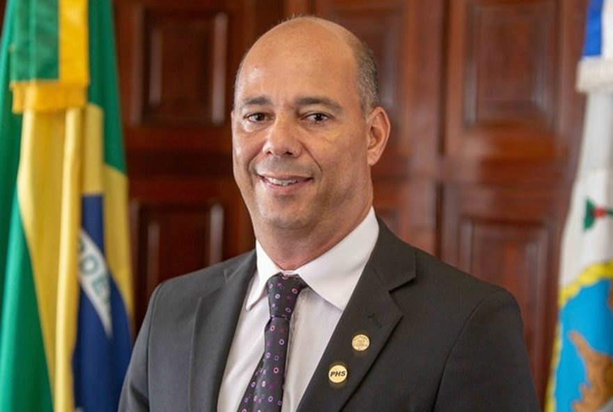 deputados-e-ex-prefeito-de-sao-joao-de-meriti-ficam-inelegiveis-por-fake-news-eleitoral