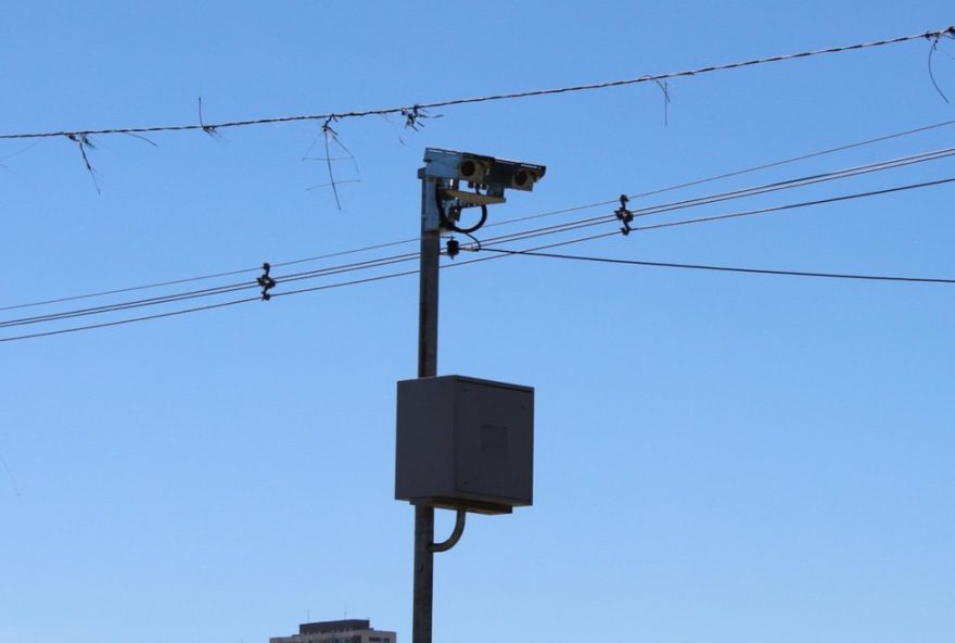 der-instala-mais-radares-na-estrada-indio-tibirica-em-suzano-para-coibir-excesso-de-velocidade-e-promover-seguranca-viaria der-instala-mais-radares-na-estrada-indio-tibirica-em-suzano-para-coibir-excesso-de-velocidade-e-promover-seguranca-viaria