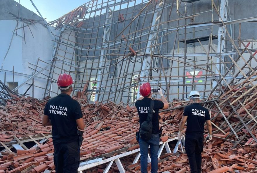 desabamento-da-igreja-sao-judas-tadeu-em-jequie3A-pericias-com-scanner-3d-e-riscos-na-estrutura