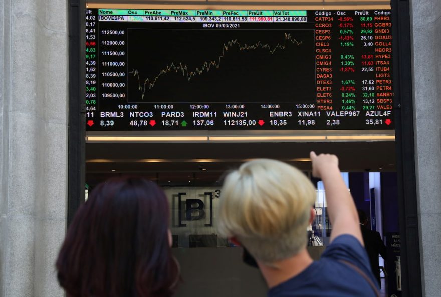 desabamento-do-ibovespa-devido-a-candidatura-de-flavio-bolsonaro desabamento-do-ibovespa-devido-a-candidatura-de-flavio-bolsonaro