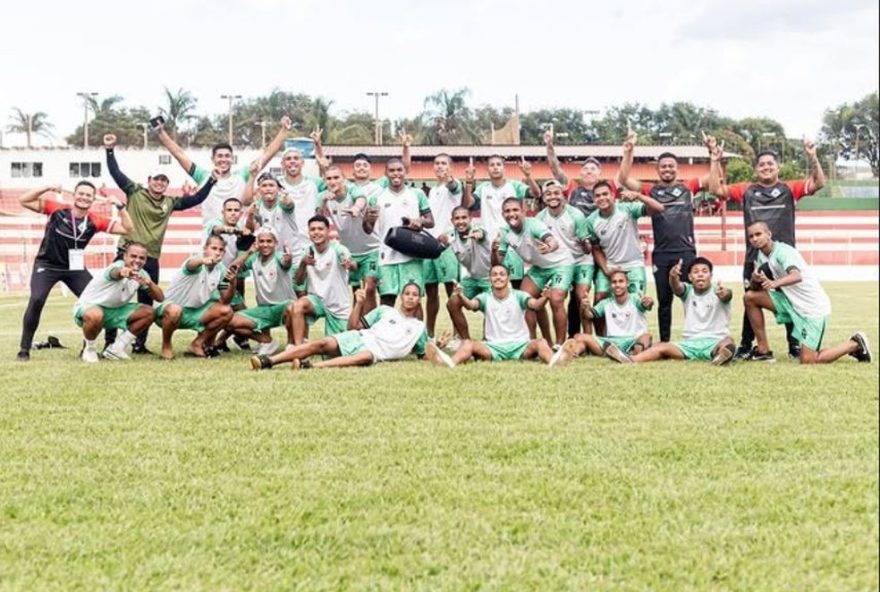 descanso-comprometido3A-hotel-acusa-tuna-de-22tocar-o-terror22-apos-denuncia-de-desligamento-de-ar-condicionado descanso-comprometido3A-hotel-acusa-tuna-de-22tocar-o-terror22-apos-denuncia-de-desligamento-de-ar-condicionado